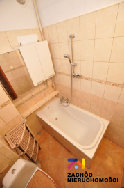 Przestronna Kawalerka 38 m2- centrum